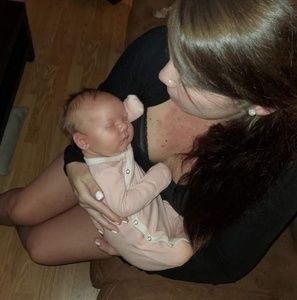 Meet your Posher, Nikki